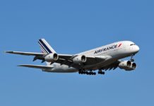 Air France to meet with unions over pay dispute Air France and trade unions