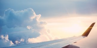 Pillow fight onboard and other strange things seen on planes