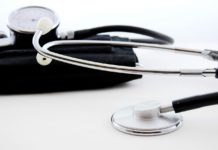 SWISS introduces “Doctor on Board” programme Doctor on board