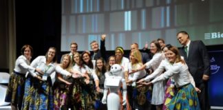 Artificial Intelligence – a first at the CTICC Miss Pepper