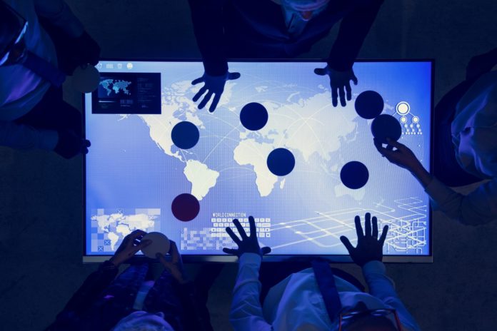 people-in-a-world-connection-technology-meeting-PSLRBY7 Travel and Technology