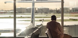 Beat the Burnout: Top 3 Expert Tips to Overcome Travel Fatigue pexels-skitterphoto-36983 (1)