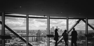 Business travellers face mounting risks in turbulent times charles-forerunner-3fPXt37X6UQ-unsplash (1)