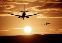 The Three C’s Transforming Travel: The Economic Impact of Qatar Airways’ Expansion in Africa plane-513641_1920