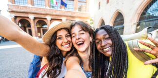 Bestiemoons and Milestone Trips Are Booming – And ‘The White Lotus’ Gets It Right