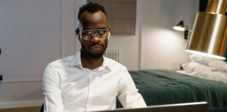 Post-crisis Middle East hotel rates present strategic procurement opportunity for SA corporates man on laptop